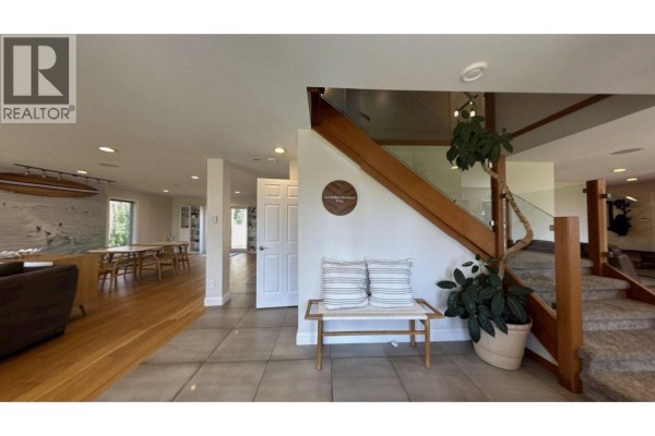 12583 267 Road, Fort St  John, BC, photo 3