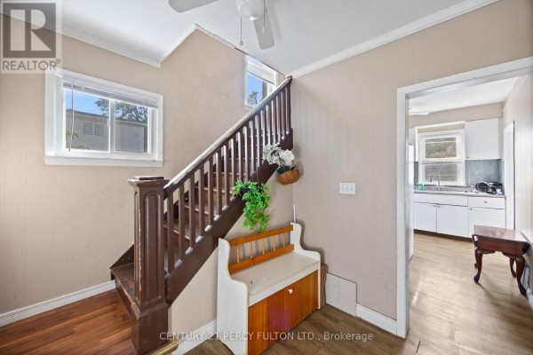 1259 Cataraqui Street, Windsor, ON N9A3R2 Photo 4