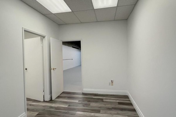126 - 70 Silver Star Boulevard, Toronto, ON M1V4W2 Photo 4