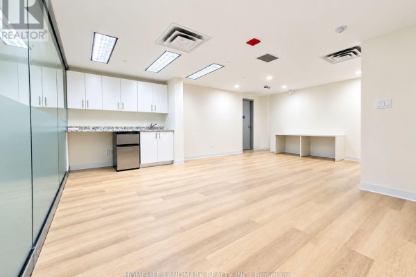 126 - 7155 Woodbine Avenue, Markham, ON, photo 2