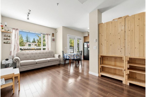 126 13228 Old Yale Road, Surrey, BC V3T0K3 Photo 5