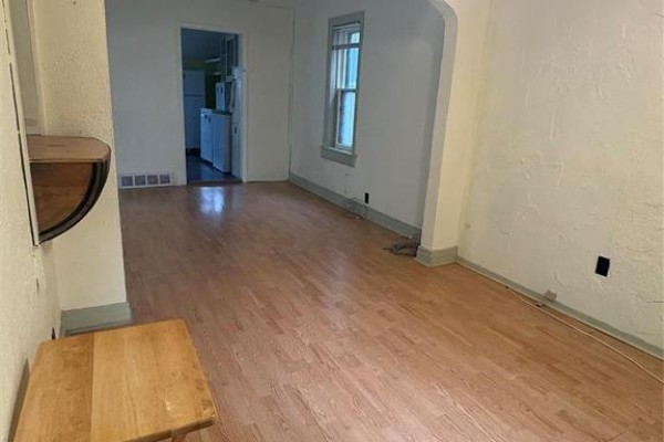 126 2nd Street, Brandon, MB R7A2Z2 Photo 5