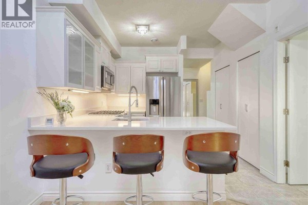 126 3440 W Broadway, Vancouver, BC V5G4L7 Photo 5