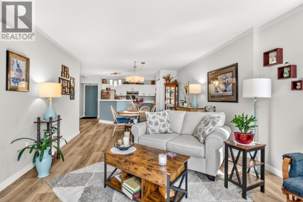126 5711 Ebbtide Street, Sechelt, BC V7Z0J5 Photo 4