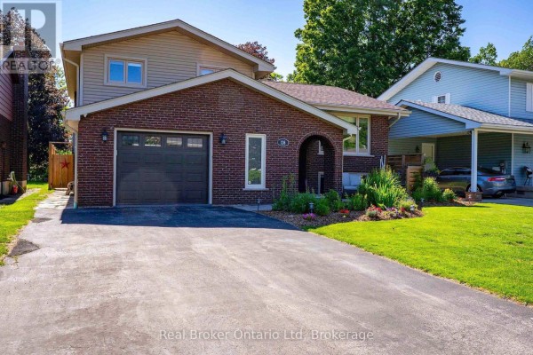 126 5th Avenue E, Owen Sound, ON N4K6C7 Photo 3