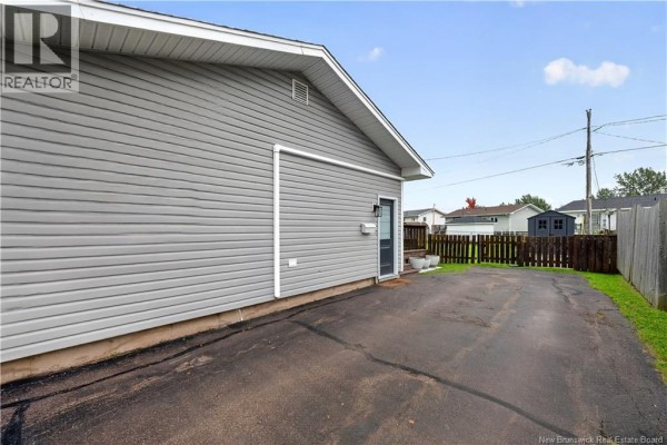 Laundry room - 126 Barrieau Road, Moncton, NB E1G1J7 Photo 4