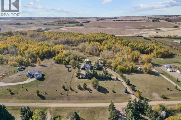 126 Beaver Drive, Rural Camrose County, AB, photo 2