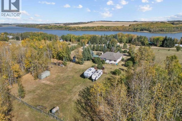 Bedroom - 126 Beaver Drive, Rural Camrose County, AB T0B1M0 Photo 5