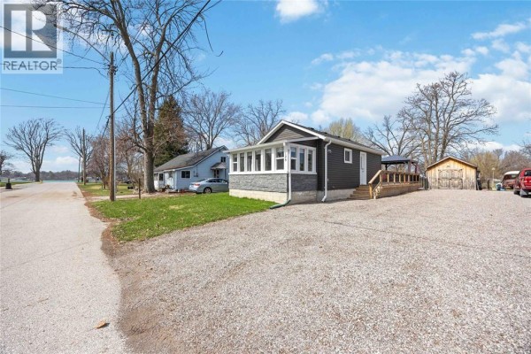 3pc Ensuite bath - 126 Church Street, St Clair, ON N0N1G0 Photo 2