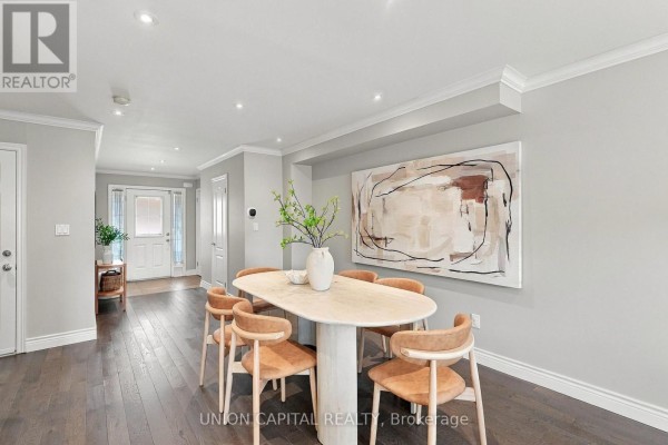 Eating area - 126 Matteo David Drive, Richmond Hill, ON L4S2S6 Photo 4