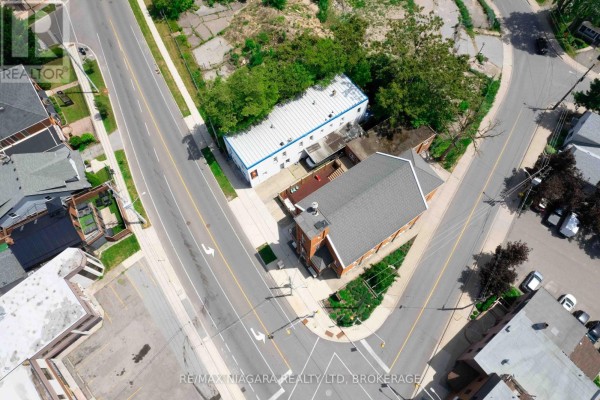 126 Queenston Street, St  Catharines, ON, photo 2