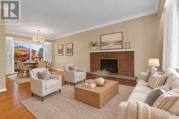 Dining room - 126 Steel Street, Barrie, ON L4M2G2 Photo 4