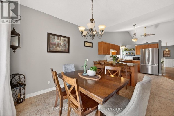 Laundry room - 126 Westland Street, St  Catharines, ON L2S4E2 Photo 2