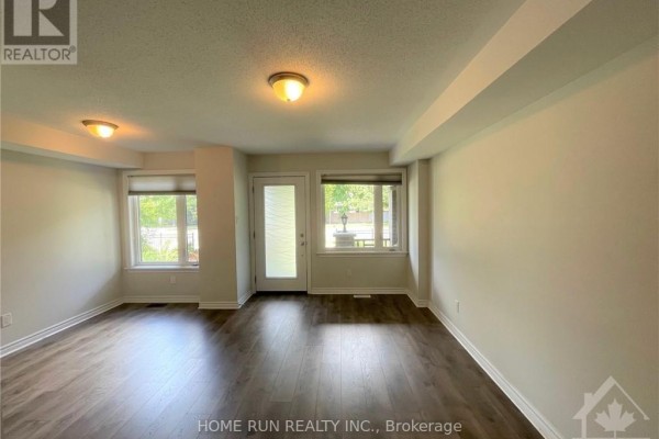 Dining room - 126 Wild Senna Way, Ottawa, ON K2J5B2 Photo 4