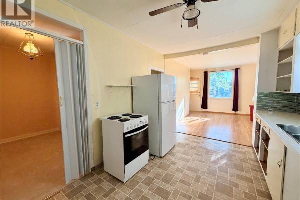 Other - 1261 109th Street, North Battleford, SK S9A2E7 Photo 5
