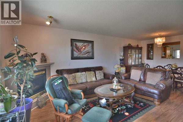 Living room - 12612 Giants Head Road Unit# 3, Summerland, BC V0H1Z7 Photo 5