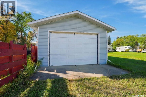 Primary Bedroom - 1262 113th Street, North Battleford, SK S9A2M2 Photo 3