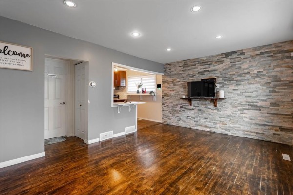 Dining room - 1262 Logan Avenue, Winnipeg, MB R3E1R3 Photo 5