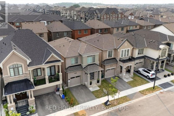 Great room - 1262 Trudeau Drive, Milton, ON L9T6H8 Photo 5