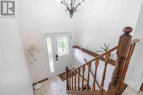 1262 Upper Gage Avenue, Hamilton, ON, photo 2