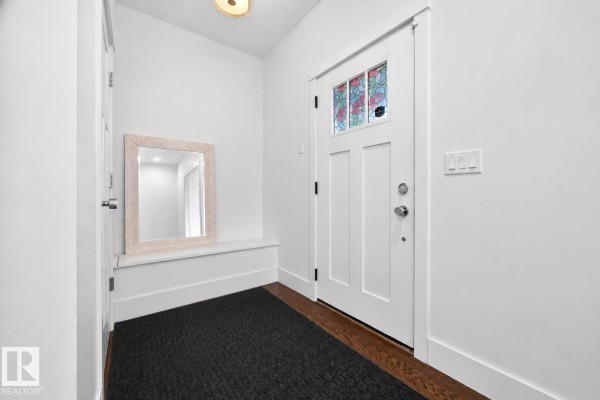 12620 106 Av Nw, Edmonton, AB T5N0Z7 Photo 5