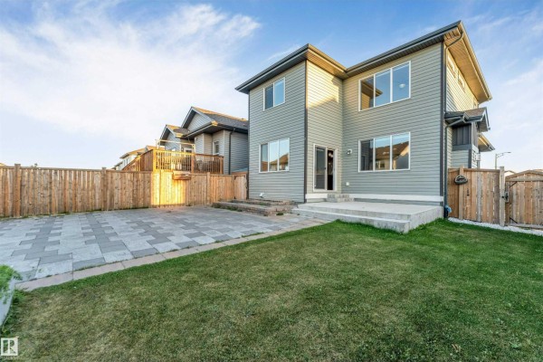 Family room - 1264 25 Av Nw, Edmonton, AB T6T2E5 Photo 4