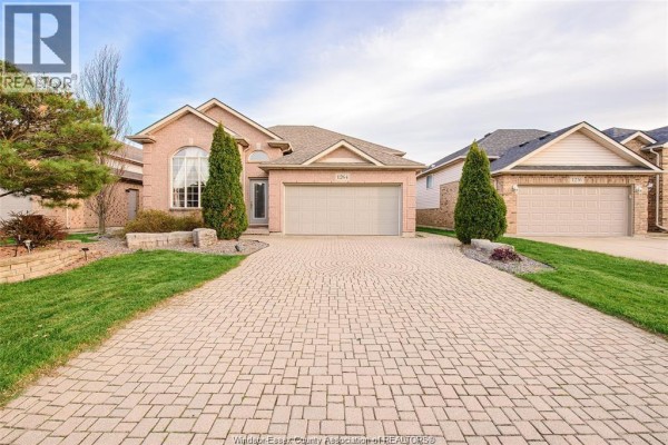 Residential for sale at 1264 Imperial Crescent, Windsor, ON - MLS® h7RUYJ