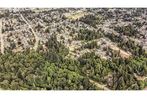 12640 Old Yale Road, Surrey, BC V3V3Y2 Photo 2