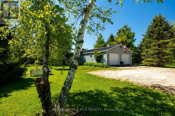 Sunroom - 126402 Southgate Road 12, Southgate, ON N0C1B0 Photo 3