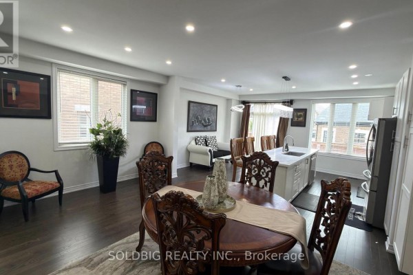 1265 Chee Chee Landing, Milton, ON L9E1L2 Photo 4