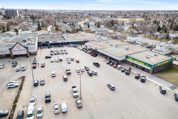 1265 Jefferson Avenue, Winnipeg, MB R2P1S7 Photo 2