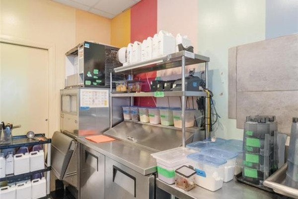 1265 Jefferson Avenue, Winnipeg, MB R2P1S7 Photo 4