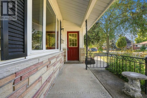 3pc Bathroom - 1267 Dunbar Road, Burlington, ON L7P2K1 Photo 2