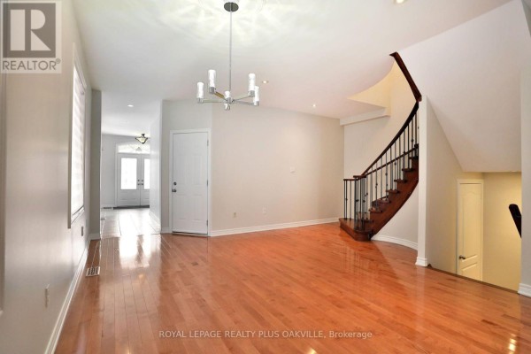 Dining room - 1267 Jezero Crescent, Oakville, ON L6H0B5 Photo 4