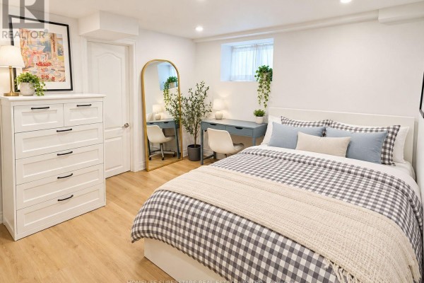Bedroom 5 - 1267 King Street W, Toronto, ON M6K1G9 Photo 5
