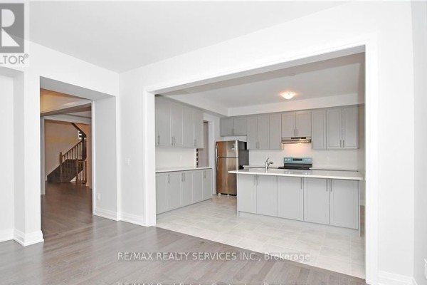 1267 Upper Thames Drive, Woodstock, ON N4T0M9 Photo 4