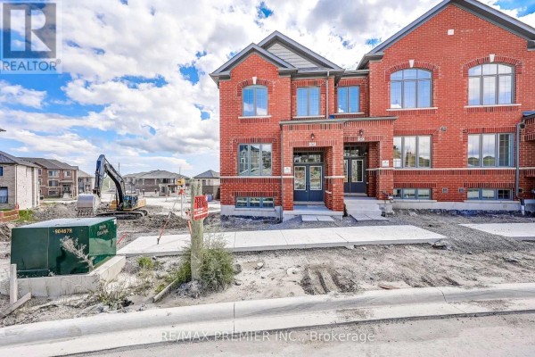 1267 Winding Woods Trail, Pickering, ON, photo 2