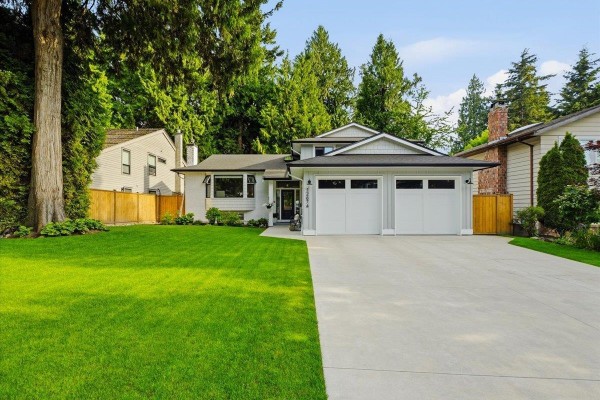 12674 19 Avenue, Surrey, BC V4A5T7 Photo 2