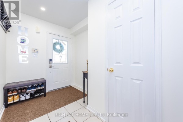 Primary Bedroom - 1268 Newell Street, Milton, ON L9T6C2 Photo 4