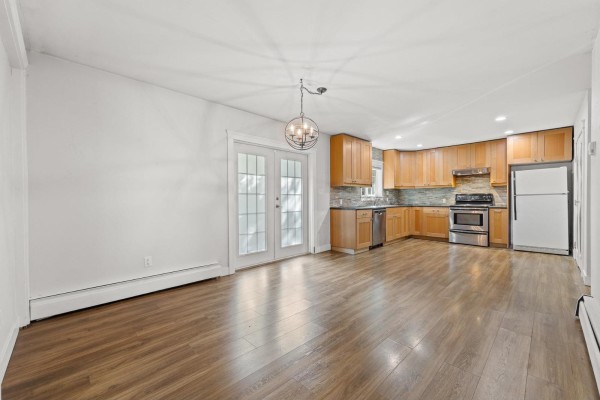12686 20 Avenue, Surrey, BC V4Y1Y6 Photo 5