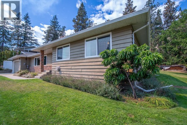 4pc Bathroom - 12692 Ponderosa Drive, Lake Country, BC V4V2G9 Photo 5