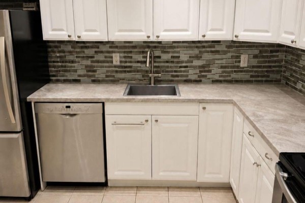 127 - 2120 Rathburn Road E, Mississauga, ON L4W2S8 Photo 5