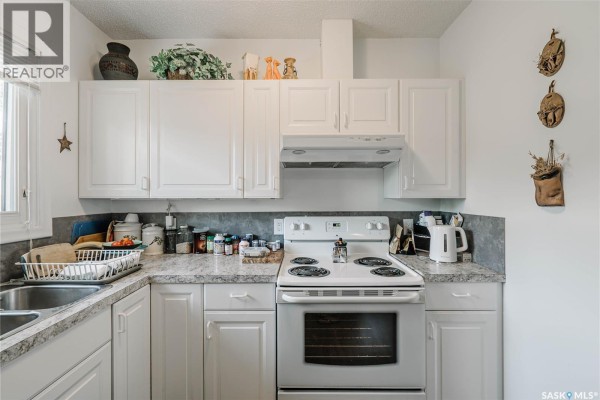 3pc Bathroom - 127 107th Street W, Saskatoon, SK S7N1P2 Photo 5