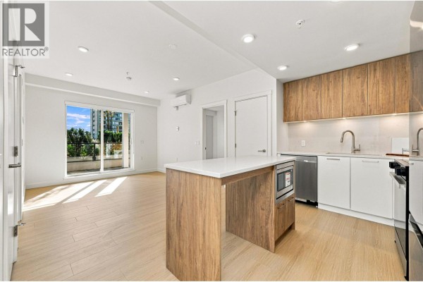 127 82 First Street, New Westminster