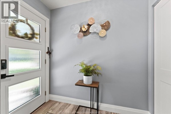 Family room - 127 Boardwalk Avenue, Amherstburg, ON N9V3C7 Photo 5