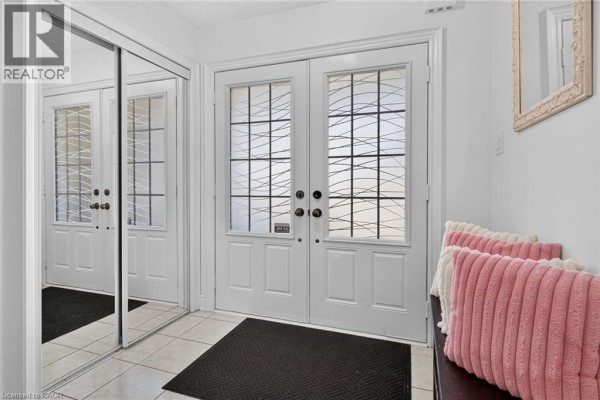 4pc Bathroom - 127 Cook Street, Binbrook, ON L0R1C0 Photo 4