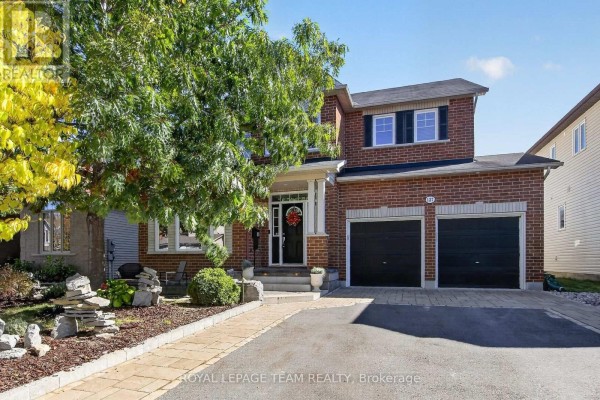 Residential for sale at 127 Coyote Crescent, Ottawa, ON - MLS® wdgDSi