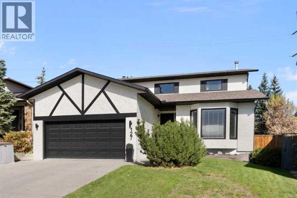 Family room - 127 Edgewood Drive Nw, Calgary, AB T3A2T3 Photo 2