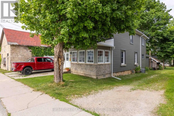 Office - 127 Garafraxa Street, Chatsworth, ON N0H1G0 Photo 2