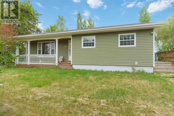 4pc Bathroom - 127 Highland Avenue, Wolfville, NS B4P1Z8 Photo 3